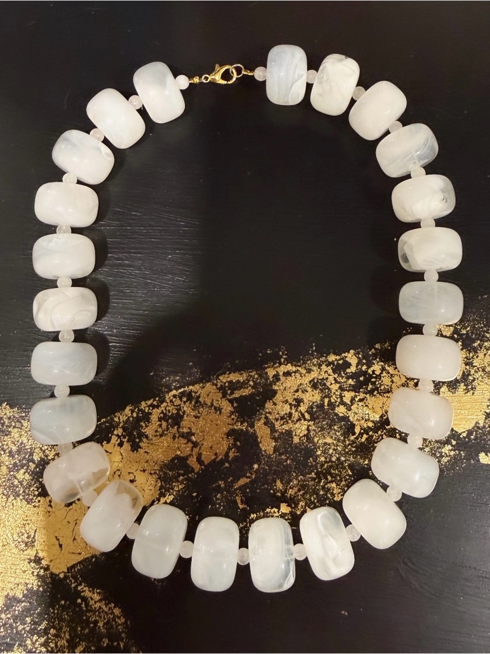 HANDMADE!!! Elegant White Bead Statement Necklace - Women Jewelry